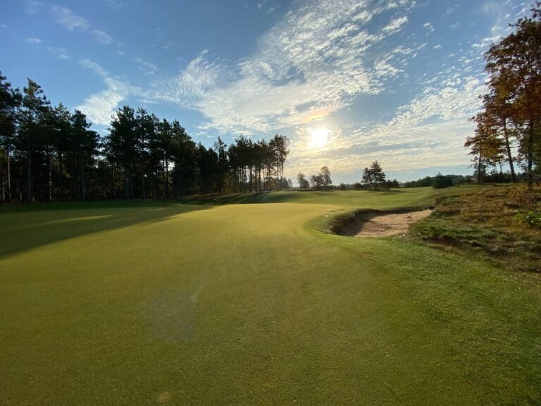 18 Best Public Golf Courses Near North Myrtle Beach 18 Best Public Golf Courses Near North Myrtle Beach